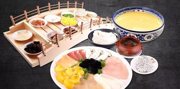 過(guò)橋米線(xiàn)