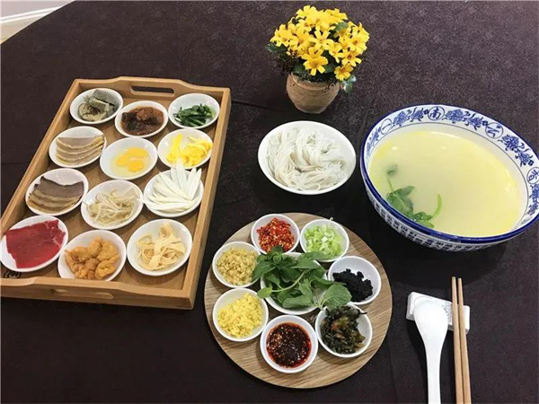 花樣百出的云南米線你吃過幾種？快來一起看看吧！